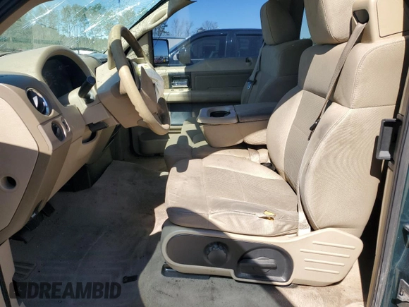 2008 Ford F-150 XL z VIN 1FTPX12V58FA41757, wystawiony jako Copart lot #49608085 z przebiegiem Nie podano mil oraz Szkoda całkowita • Salvage title. Historia ofert i sprzedaży dostępna na DreamBid. Obrazek 7.