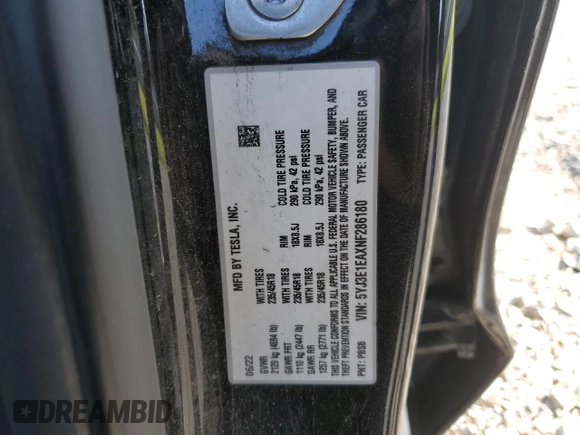 2022 Tesla Model 3 with VIN 5YJ3E1EAXNF286180, listed as a Copart auction lot 52299105 with 129,824 mi miles and Clean Title. Bid and sale history available at carsss.com. Image 12.