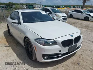 2016 BMW 5 Series 528i xDrive with VIN WBA5A7C59GG146169, listed as a IAAI auction lot 41941330 with 49,732 mi miles. Bid and sale history available at carsss.com. Image 1.