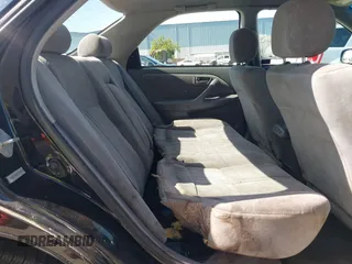 1999 Toyota Camry LE z VIN 4T1BG22K4XU574050, wystawiony jako IAAI lot #41991415 z przebiegiem 329 825 mil mil oraz . Historia ofert i sprzedaży dostępna na DreamBid. Obrazek 8.