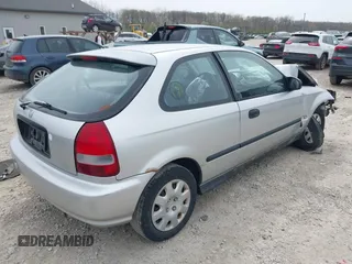 2000 Honda Civic DX z VIN 2HGEJ644XYH104197, wystawiony jako IAAI lot #42005938 z przebiegiem 125 321 mil mil oraz . Historia ofert i sprzedaży dostępna na DreamBid. Obrazek 4.