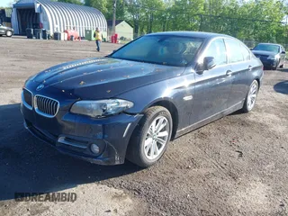 2015 BMW 5 Series 528i xDrive with VIN WBA5A7C58FD625974, listed as a IAAI auction lot 42193905 with 152,664 mi miles and . Bid and sale history available at carsss.com. Image 21.
