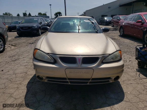 2005 Pontiac Grand Am SE with VIN 1G2NE52E15M117104, listed as a Copart auction lot 68426624 with 210,901 mi miles and Salvage Title. Bid and sale history available at carsss.com. Image 5.