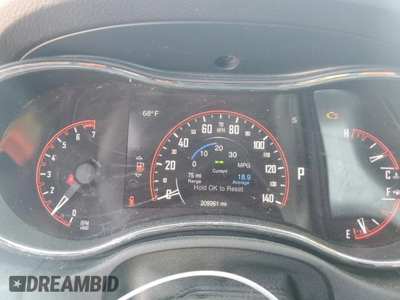 2015 Dodge Durango SXT with VIN 1C4RDJAGXFC750736, listed as a Copart auction lot 48340785 with 209,361 mi miles and Salvage Title. Bid and sale history available at DreamBid. Image 9.