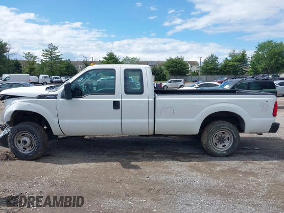 2012 Ford F-250 XL with VIN 1FT7X2B60CEB28401, listed as a IAAI auction lot 42311601 with 64,163 mi miles and . Bid and sale history available at DreamBid. Image 14.