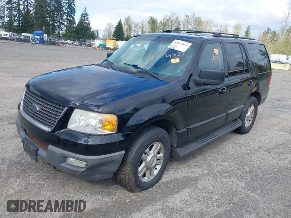2003 Ford Expedition Special Service with VIN 1FMPU16L33LB59071, listed as a IAAI auction lot 42014361 with 1 mi miles. Bid and sale history available at carsss.com. Image 2.
