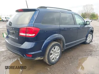 2019 Dodge Journey SE with VIN 3C4PDCBB5KT821412, listed as a IAAI auction lot 40901003 with 27,099 mi miles and . Bid and sale history available at DreamBid. Image 4.