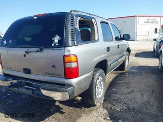 2003 Chevrolet Tahoe LS with VIN 1GNEC13V13J298445, listed as a IAAI auction lot 41728848 with 226,727 mi miles. Bid and sale history available at carsss.com. Image 4.