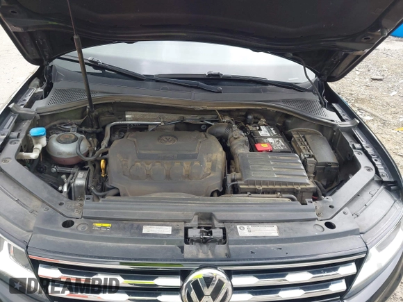 2018 Volkswagen Tiguan SEL with VIN 3VV3B7AX4JM022644, listed as a IAAI auction lot 42422831 with 115,066 mi miles and . Bid and sale history available at DreamBid. Image 10.