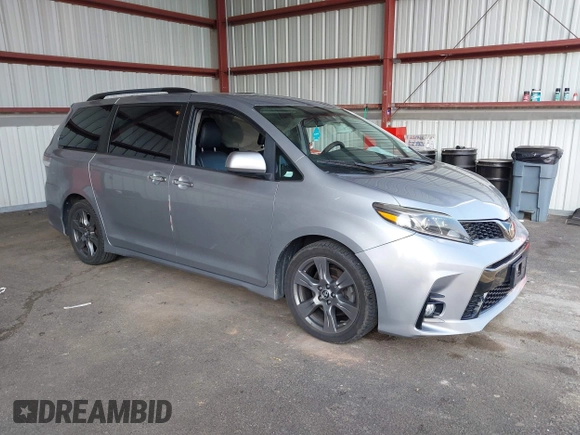 2018 Toyota Sienna SE with VIN 5TDXZ3DC0JS950481, listed as a IAAI auction lot 42404211 with 87,697 mi miles and . Bid and sale history available at DreamBid. Image 1.