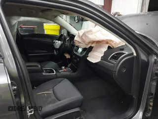 2018 Chrysler 300 Touring with VIN 2C3CCAAG2JH282018, listed as a IAAI auction lot 41774733 with 113,599 mi miles and . Bid and sale history available at DreamBid. Image 5.