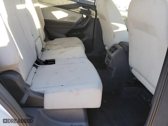 2021 Volkswagen Tiguan S with VIN 3VV1B7AX5MM063179, listed as a Copart auction lot 81851344 with 72,388 mi miles and Salvage Title. Bid and sale history available at carsss.com. Image 11.