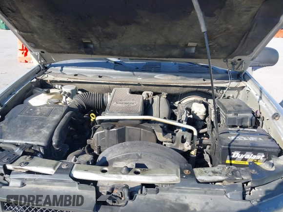 2006 Chevrolet TrailBlazer LS with VIN 1GNDT13S762231896, listed as a IAAI auction lot 40548299 with 229,861 mi miles and . Bid and sale history available at DreamBid. Image 10.