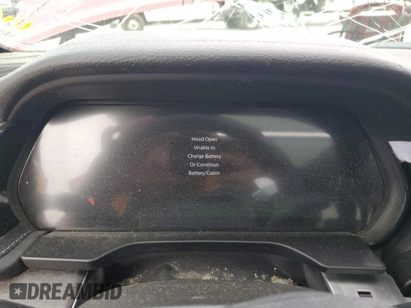 2023 Jeep Grand Cherokee with VIN 1C4RJYB69PC624487, listed as a Copart auction lot 58548725 with Not provided miles and Non repairable. Bid and sale history available at DreamBid. Image 9.