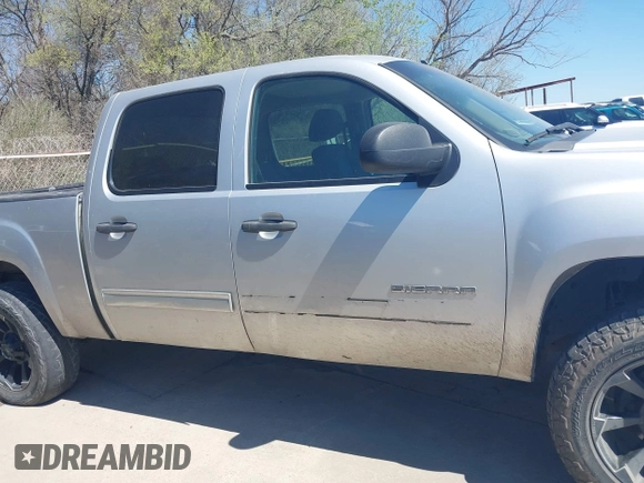 2012 GMC Sierra 1500 SLE with VIN 3GTP2VE72CG174664, listed as a IAAI auction lot 41836017 with 187,871 mi miles and . Bid and sale history available at DreamBid. Image 13.
