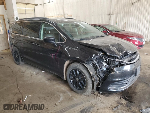 2020 Chrysler Voyager LXi z VIN 2C4RC1DG1LR262227, wystawiony jako Copart lot #50996495 z przebiegiem 115 529 mil mil oraz Szkoda całkowita • Salvage title. Historia ofert i sprzedaży dostępna na DreamBid. Obrazek 4.