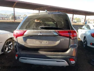 2020 Mitsubishi Outlander ES with VIN JA4AD2A30LZ046662, listed as a IAAI auction lot 41507464 with 104,003 mi miles. Bid and sale history available at carsss.com. Image 15.