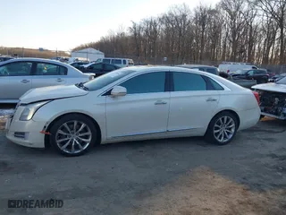 2015 Cadillac XTS Luxury with VIN 2G61N5S37F9182517, listed as a IAAI auction lot 41326594 with 175,663 mi miles. Bid and sale history available at carsss.com. Image 14.