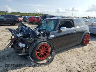 2016 MINI Hardtop S with VIN WMWXP7C58G3B49310, listed as a Copart auction lot 52460835 with 11,209 mi miles and Salvage Title. Bid and sale history available at DreamBid. Image 1.