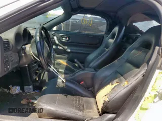 2003 Toyota MR2 z VIN JTDFR320030064073, wystawiony jako Copart lot #57773335 z przebiegiem 211 863 mil mil oraz Tytuł czysty. Historia ofert i sprzedaży dostępna na DreamBid. Obrazek 7.