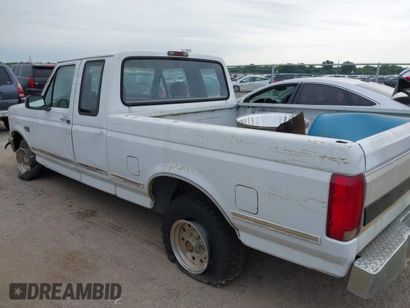 1994 Ford F-150 with VIN 1FTEX15N4RKC04121, listed as a IAAI auction lot 42639383 with Not provided miles and . Bid and sale history available at DreamBid. Image 3.