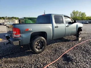 2009 Chevrolet Silverado 1500 LT with VIN 3GCEK23M29G136424, listed as a Copart auction lot 52514825 with 163,170 mi miles and Salvage Title. Bid and sale history available at DreamBid. Image 3.