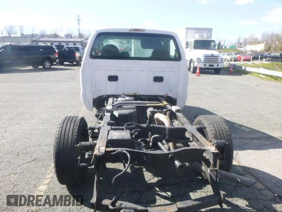 2010 Ford F-350 with VIN 1FTSF3A50AEB43084, listed as a IAAI auction lot 42192947 with 185,300 mi miles and . Bid and sale history available at DreamBid. Image 1.