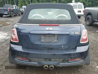2012 MINI Convertible S z VIN WMWZP3C53CT550188, wystawiony jako Copart lot #88769895 z przebiegiem 130 696 mil mil oraz Nie do naprawy • Non repairable. Historia ofert i sprzedaży dostępna na DreamBid. Obrazek 6.