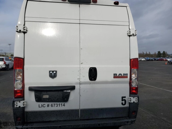 2018 Ram ProMaster Cargo Van with VIN 3C6TRVBG2JE127312, listed as a Copart auction lot 49311575 with 0 mi miles and Clean Title. Bid and sale history available at carsss.com. Image 7.