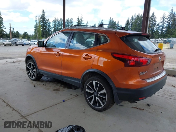 2017 Nissan Rogue Sport SL with VIN JN1BJ1CR7HW106222, listed as a IAAI auction lot 42085022 with 87,389 mi miles. Bid and sale history available at carsss.com. Image 3.