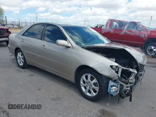 2006 Toyota Camry STD z VIN 4T1BE30KX6U658158, wystawiony jako IAAI lot #42394262 z przebiegiem 102 830 mil mil oraz . Historia ofert i sprzedaży dostępna na DreamBid. Obrazek 1.