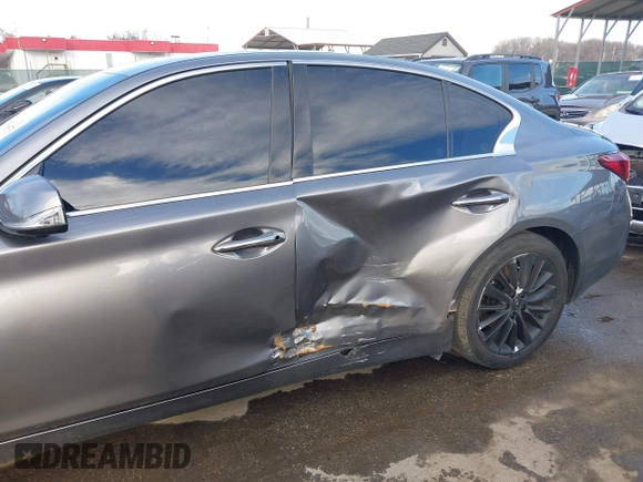 2019 Infiniti Q50 3.0t LUXE with VIN JN1EV7AR7KM559508, listed as a IAAI auction lot 41568575 with 21,921 mi miles. Bid and sale history available at carsss.com. Image 6.