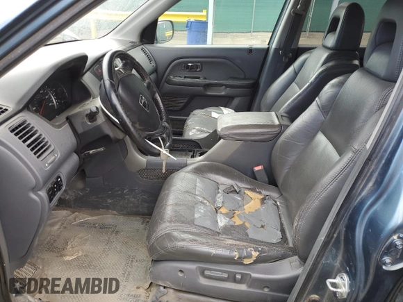 2005 Honda Pilot EX-L z VIN 5FNYF18585B061659, wystawiony jako Copart lot #54946735 z przebiegiem 263 582 mil mil oraz Szkoda całkowita • Salvage title. Historia ofert i sprzedaży dostępna na DreamBid. Obrazek 7.