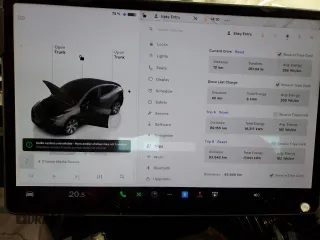 2022 Tesla Model Y Long Range with VIN 7SAYGDEE4NF433617, listed as a Copart auction lot 42585975 with 93,949 mi miles and Salvage Title. Bid and sale history available at carsss.com. Image 9.