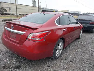 2015 Nissan Altima 2.5 S with VIN 1N4AL3AP2FC216406, listed as a IAAI auction lot 41098331 with 162,239 mi miles. Bid and sale history available at carsss.com. Image 4.
