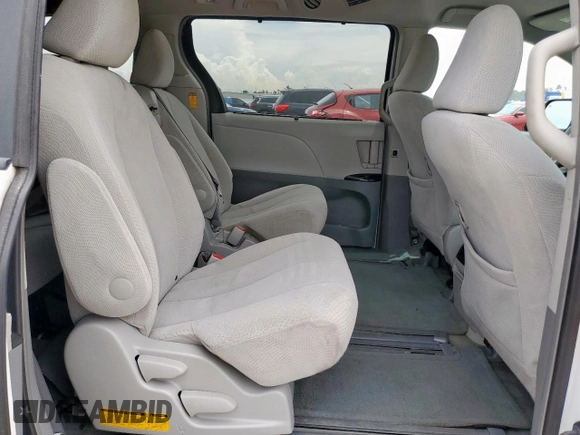 2014 Toyota Sienna LE AAS with VIN 5TDKK3DC1ES424249, listed as a Copart auction lot 62114525 with 193,301 mi miles and Salvage title. Bid and sale history available at DreamBid. Image 11.