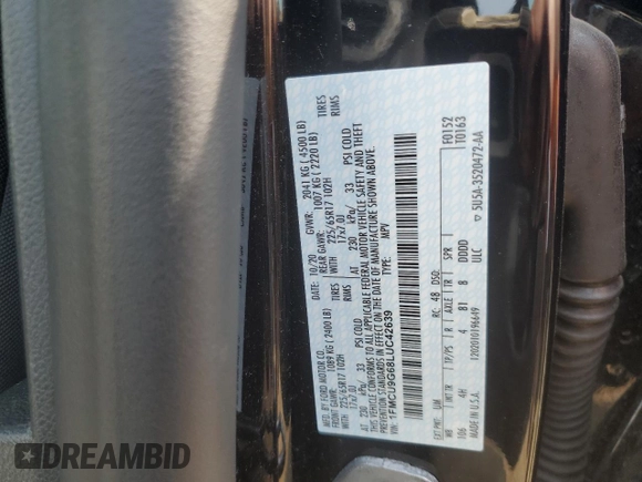 2020 Ford Escape SE z VIN 1FMCU9G68LUC42639, wystawiony jako Copart lot #59001055 z przebiegiem 27 681 mil mil oraz Nie do naprawy • Non repairable. Historia ofert i sprzedaży dostępna na DreamBid. Obrazek 13.