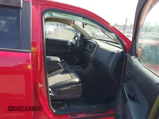 2016 Chevrolet Colorado 4WD Z71 z VIN 1GCPTDE19G1261758, wystawiony jako IAAI lot #42160870 z przebiegiem 98 026 mil mil oraz . Historia ofert i sprzedaży dostępna na DreamBid. Obrazek 5.