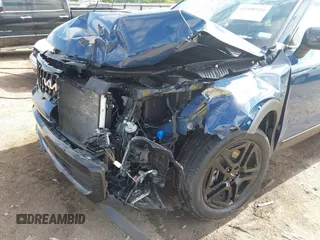 2024 Kia Telluride EX z VIN 5XYP3DGC8RG551457, wystawiony jako IAAI lot #42308920 z przebiegiem 15 795 mil mil oraz . Historia ofert i sprzedaży dostępna na DreamBid. Obrazek 6.