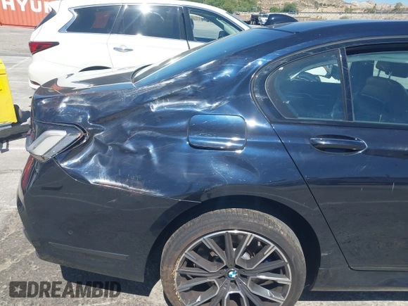 2020 BMW 7 Series 750i xDrive с VIN WBA7U2C02LGJ59766, выставлен на аукционе IAAI как лот 42259594 с пробегом 27 540 миль миль и . История ставок и продаж доступна на DreamBid. Изображение 14.