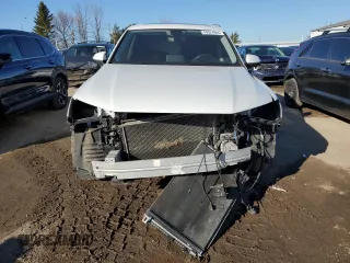 2019 Audi Q7 Prestige with VIN WA1VAAF75KD011398, listed as a Copart auction lot 49524945 with 103,306 mi miles and Salvage Title. Bid and sale history available at carsss.com. Image 5.