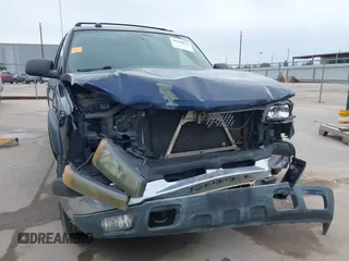 2004 Chevrolet Avalanche Z66 with VIN 3GNEC12T94G305421, listed as a IAAI auction lot 41340213 with 270,143 mi miles and . Bid and sale history available at DreamBid. Image 6.