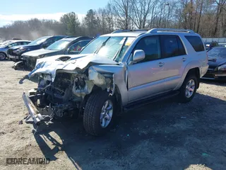 2005 Toyota 4Runner SR5 with VIN JTEZU14R350062795, listed as a IAAI auction lot 41651755 with 299,223 mi miles. Bid and sale history available at carsss.com. Image 2.