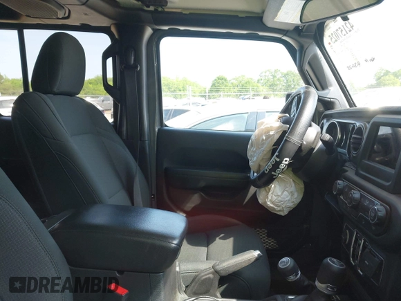 2019 Jeep Wrangler Unlimited Sport S with VIN 1C4HJXDG3KW662946, listed as a IAAI auction lot 42157025 with 26,096 mi miles and . Bid and sale history available at DreamBid. Image 5.