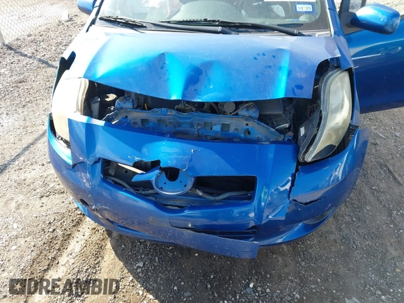 2007 Toyota Yaris with VIN JTDJT923275105210, listed as a IAAI auction lot 42255165 with 142,075 mi miles and . Bid and sale history available at DreamBid. Image 6.