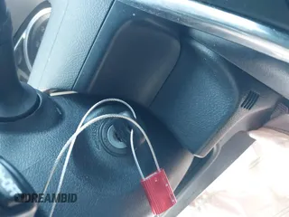 2015 Toyota Camry XLE z VIN 4T1BF1FK1FU028652, wystawiony jako IAAI lot #41639768 z przebiegiem Nie podano mil oraz . Historia ofert i sprzedaży dostępna na DreamBid. Obrazek 11.