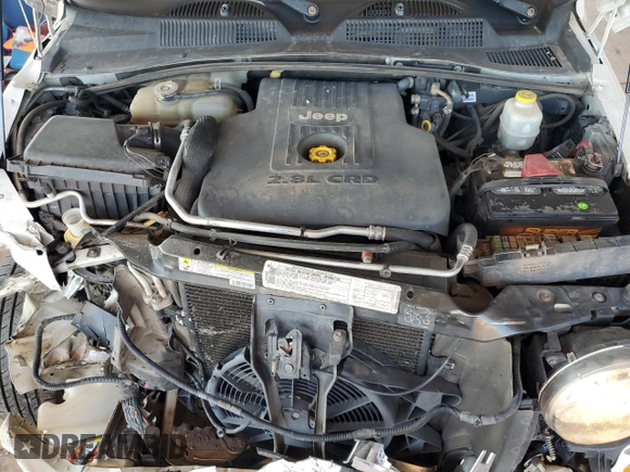 2006 Jeep Liberty Limited z VIN 1J4GL58576W234512, wystawiony jako Copart lot #59738715 z przebiegiem 391 141 mil mil oraz Szkoda całkowita • Salvage title. Historia ofert i sprzedaży dostępna na DreamBid. Obrazek 12.