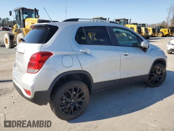 2022 Chevrolet Trax LT with VIN KL7CJPSMXNB568381, listed as a Copart auction lot 46663095 with 53,559 mi miles and Salvage title. Bid and sale history available at DreamBid. Image 3.