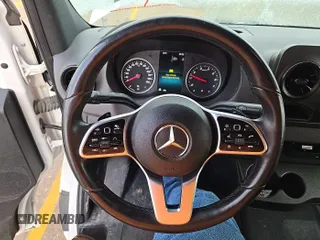 2022 Mercedes-Benz Sprinter Cargo with VIN W1Y70BGY4NT086243, listed as a IAAI auction lot 42195651 with 120,068 mi miles and . Bid and sale history available at DreamBid. Image 5.