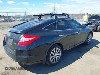 2012 Honda Crosstour EX-L z VIN 5J6TF2H56CL004462, wystawiony jako IAAI lot #41803696 z przebiegiem 335 712 mil mil oraz . Historia ofert i sprzedaży dostępna na DreamBid. Obrazek 4.